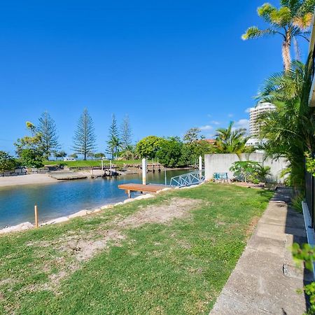 Broadwater Canal Frontage-Runaway Bay-Boat Ramp Gold Coast Exterior foto